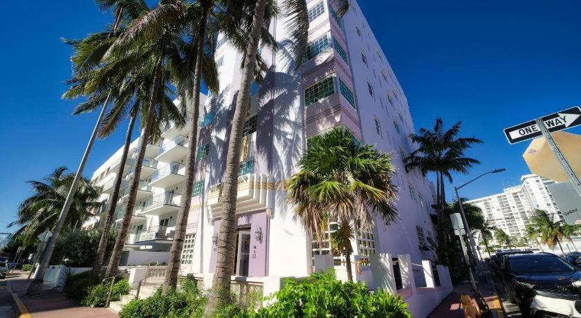 Ocean Spray Hotel Miami Beach Bagian luar foto