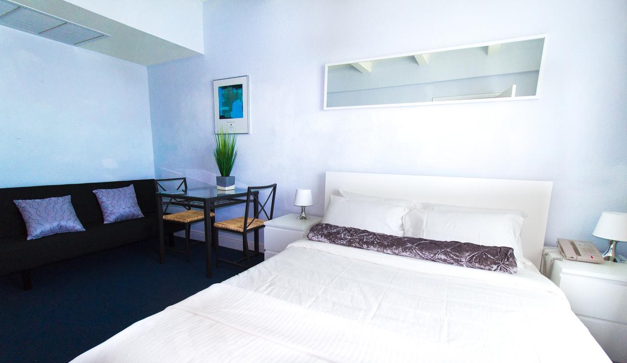 Ocean Spray Hotel Miami Beach Bagian luar foto